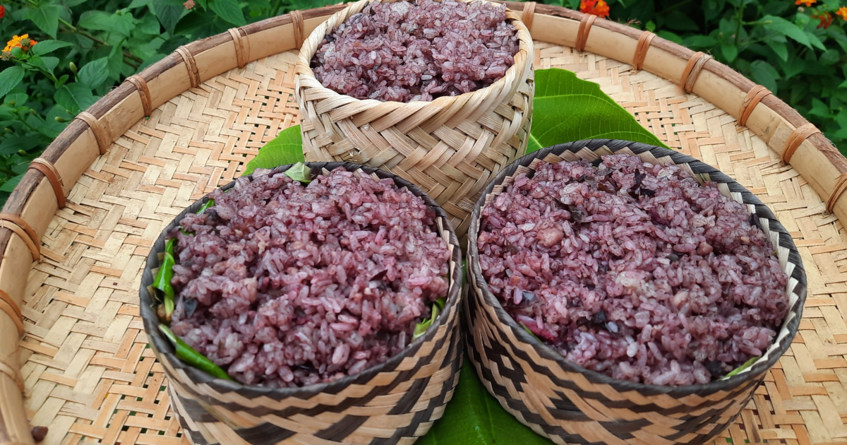 Banh chung noir (Bánh chưng đen)