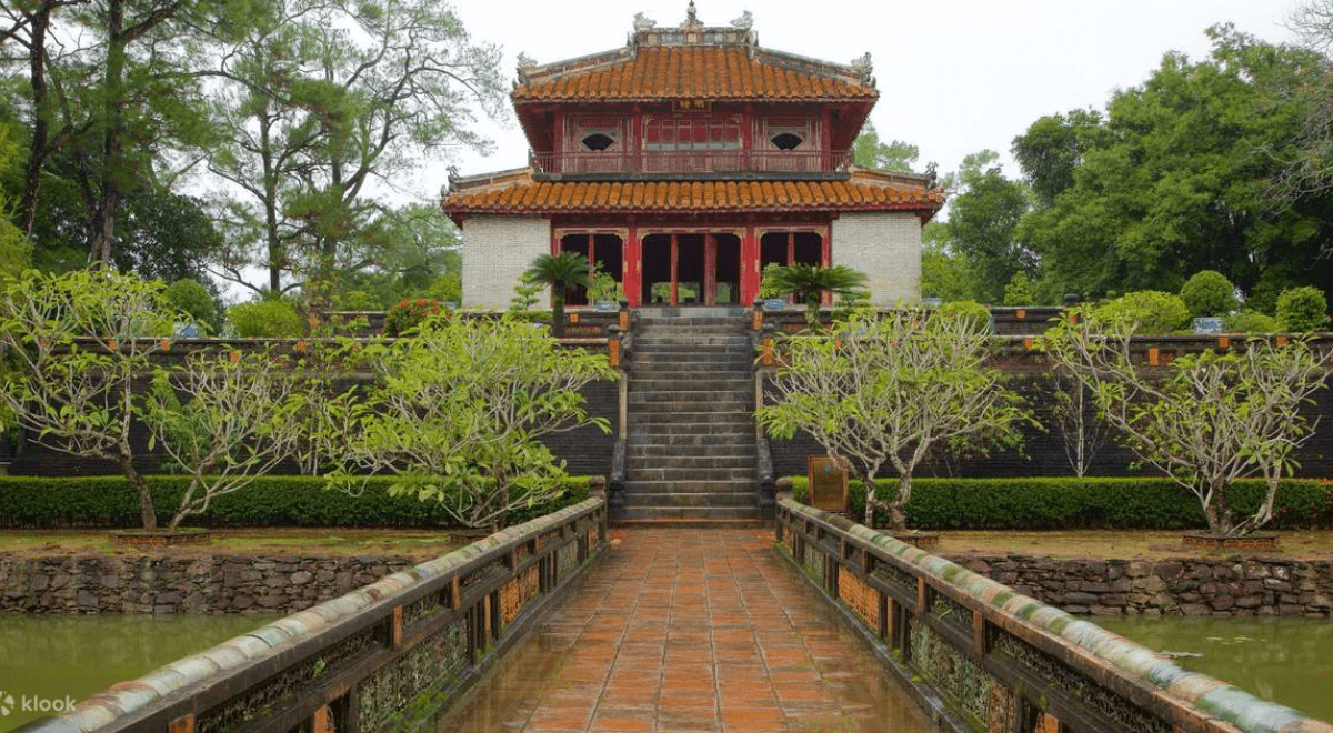 Le mausolée de Minh Mang