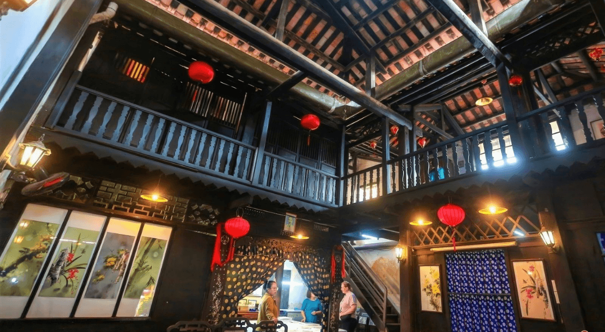 Maison ancienne de Phung Hung