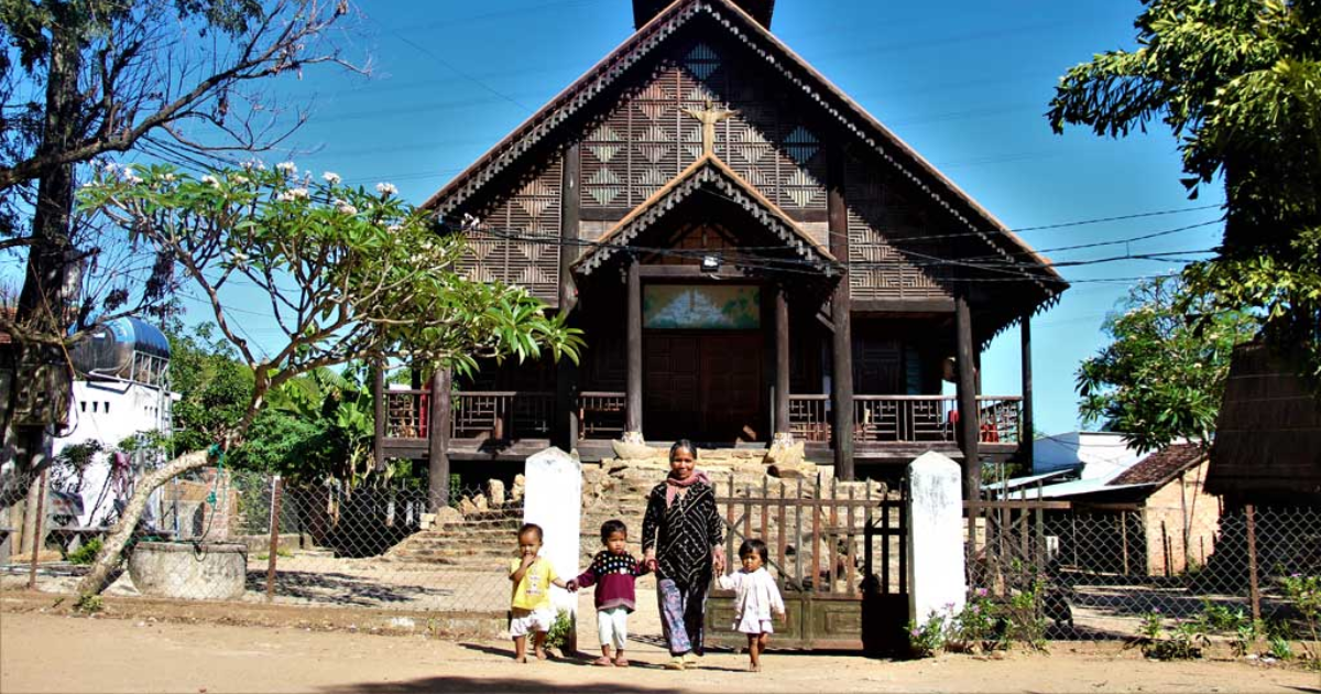 Les villages ethniques à Kon Tum