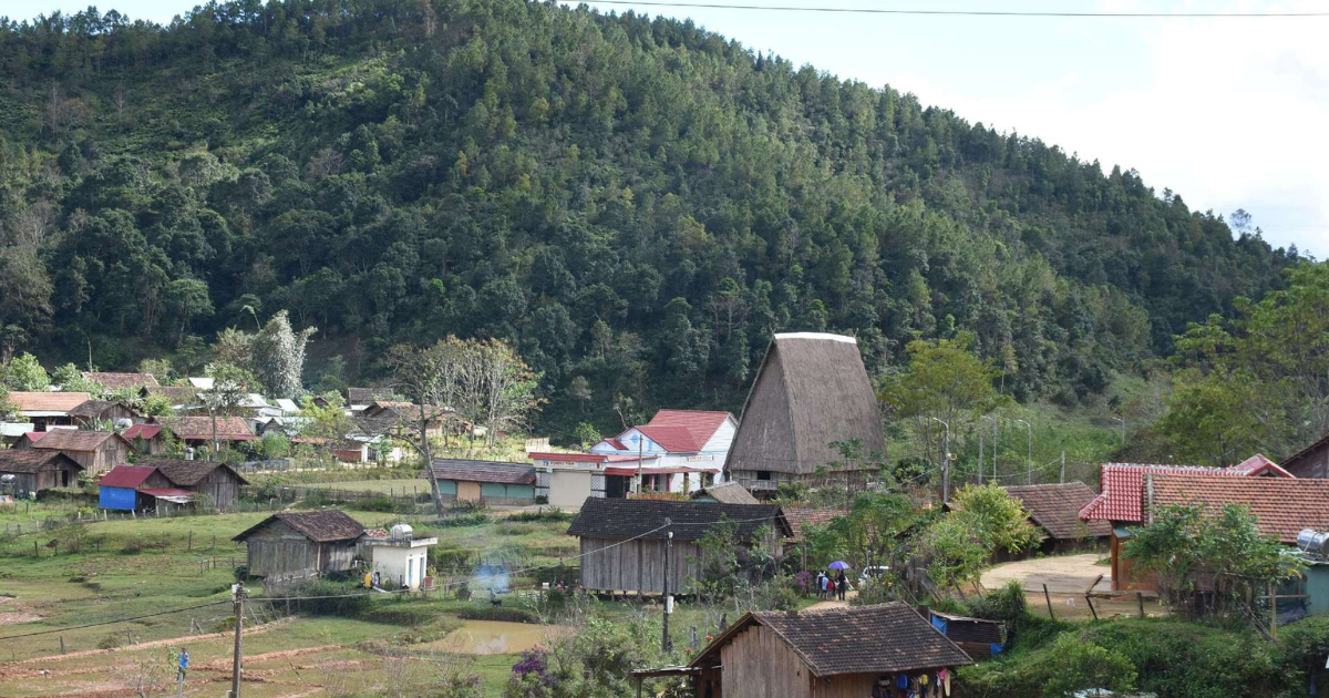 Les villages ethniques à Kon Tum