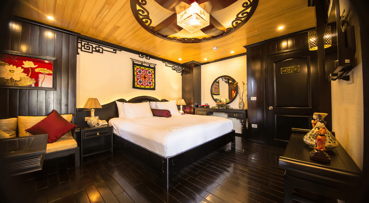 La croisière de 2 jours 1 nuit dans la baie d'Halong