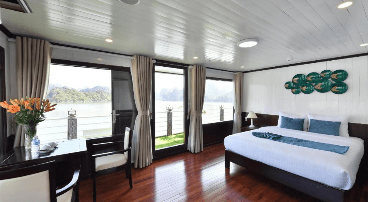 La croisière de 2 jours 1 nuit dans la baie d’Halong