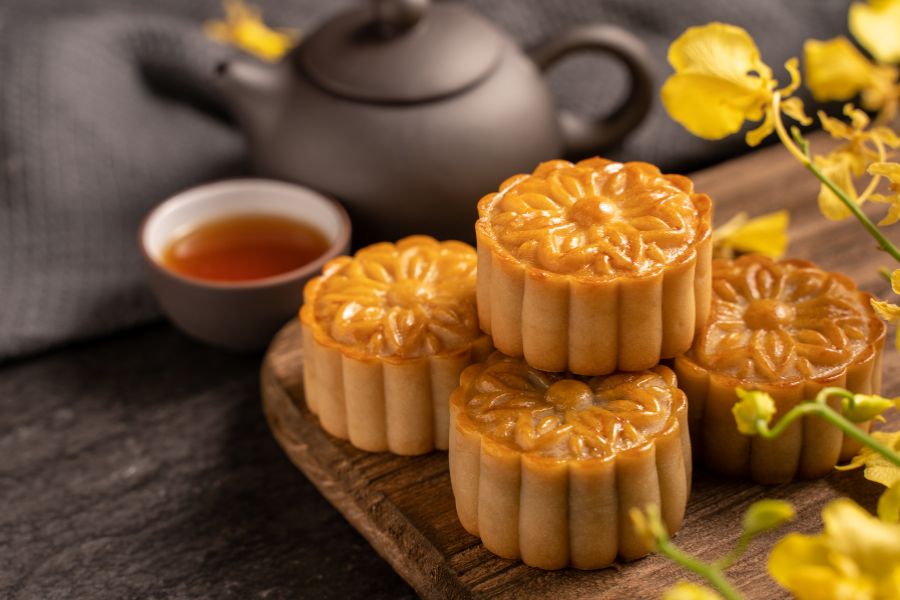 Des gâteaux de lune traditionnels, spécialités incontournables de la fête de la Mi-Automne.